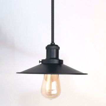 antik-fuggesztek-lampa-matt-fekete-szin-lapos-buraval